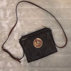Michael Kors Crossbody Wallet Bag